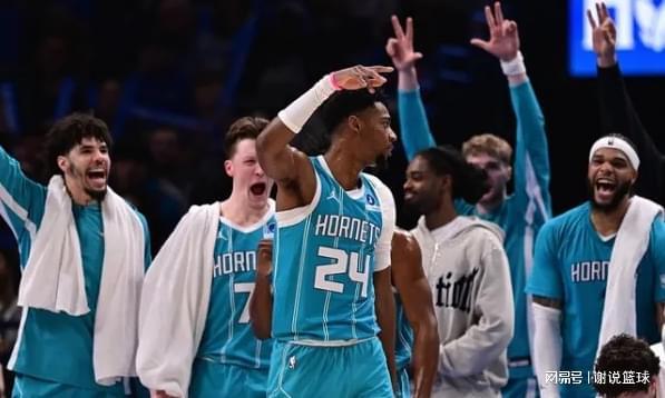 湖人客场复仇尼克斯 肯纳德三分爆发助球队登顶